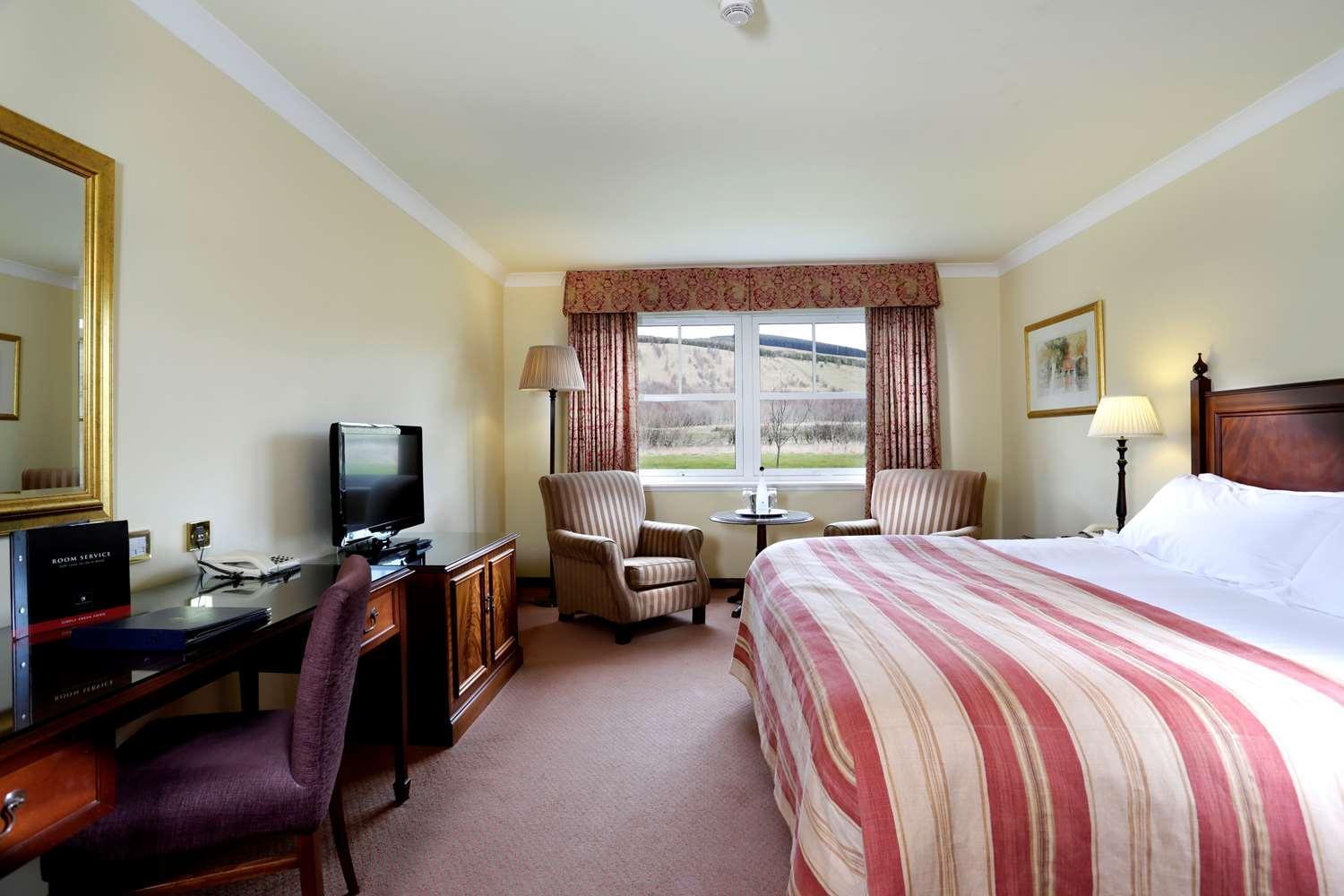 Macdonald Cardrona Hotel, Golf & Spa Peebles Eksteriør billede