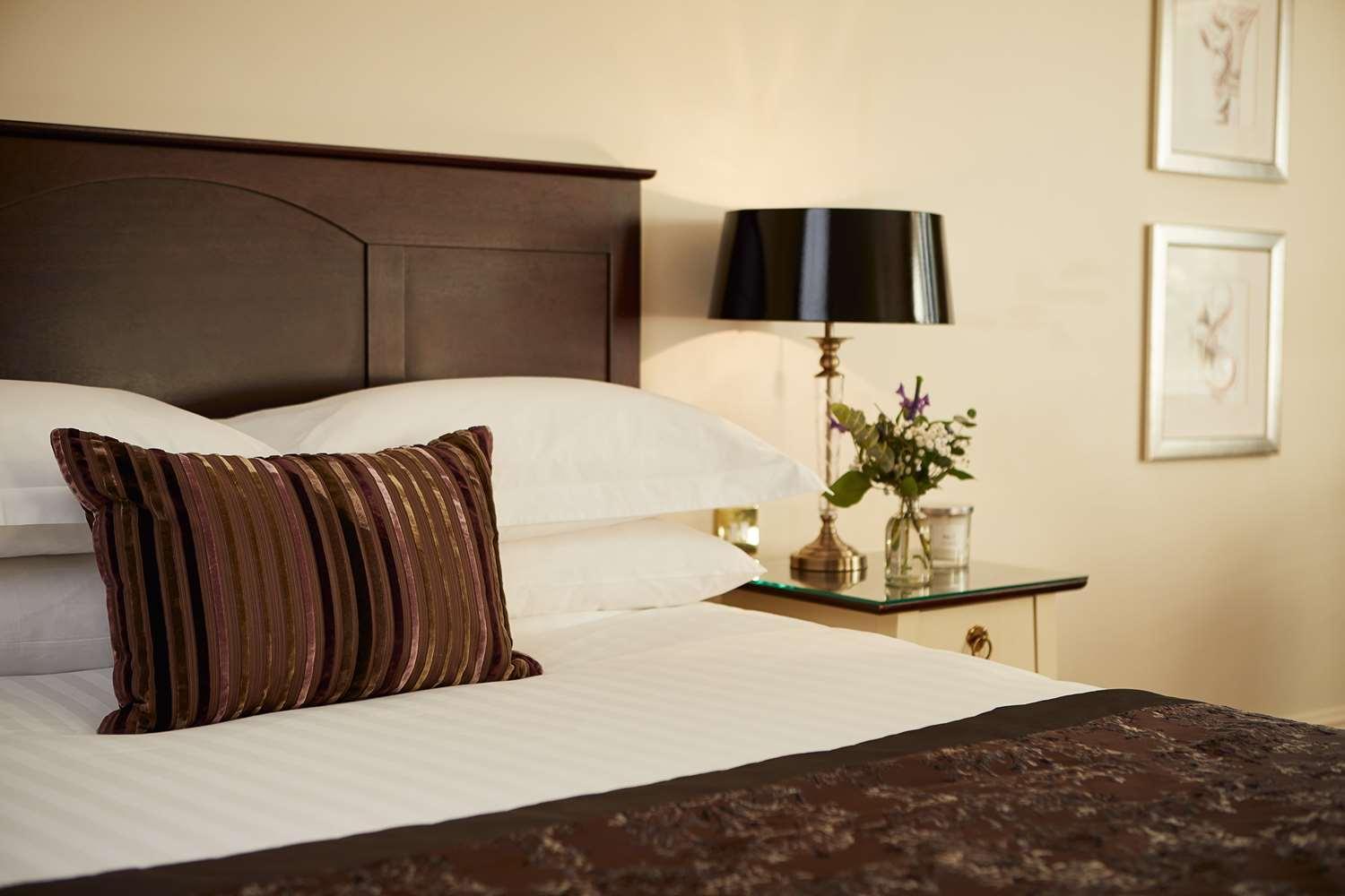 Macdonald Cardrona Hotel, Golf & Spa Peebles Eksteriør billede
